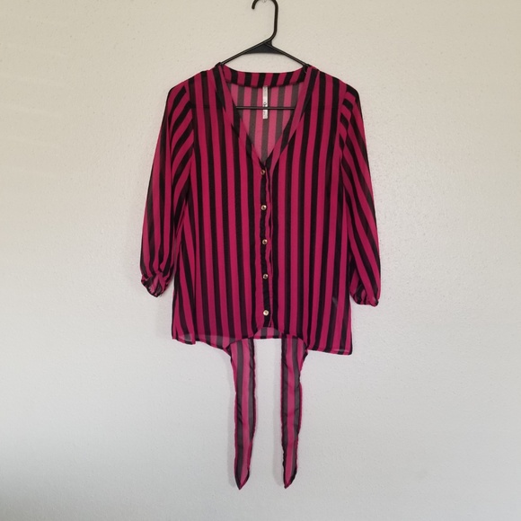 Black/Pink Button Down Top - Picture 2 of 7